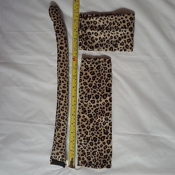 EUC Spirit Halloween🎃 Girls' Wild Cat Costume, Med. 8-10 🐆 Cute Leopard Outfit - Picture 6 of 16